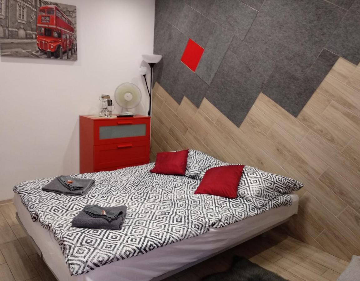 Niedaleko Od Centrum Ale Z Dala Od Tlumow Lublin Ngoại thất bức ảnh